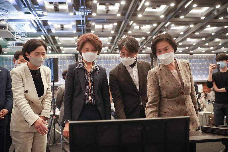 1이재현_서구청장,_전국사회연대경제지방정부협의회_부회장_선임_국제환경도시_향한_청사진_‘자원순환_新경제모델’_발표(3).jpg 이미지