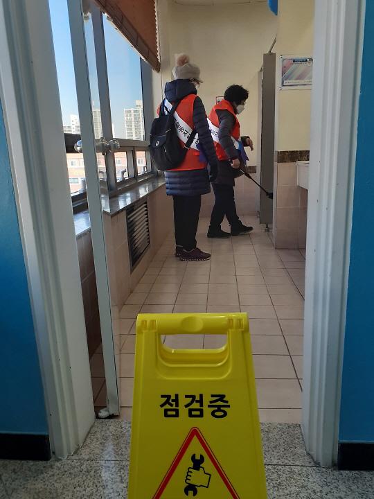 2서구,_2021년_노인일자리_및_사회활동지원사업_본격_추진__(2).jpg 이미지