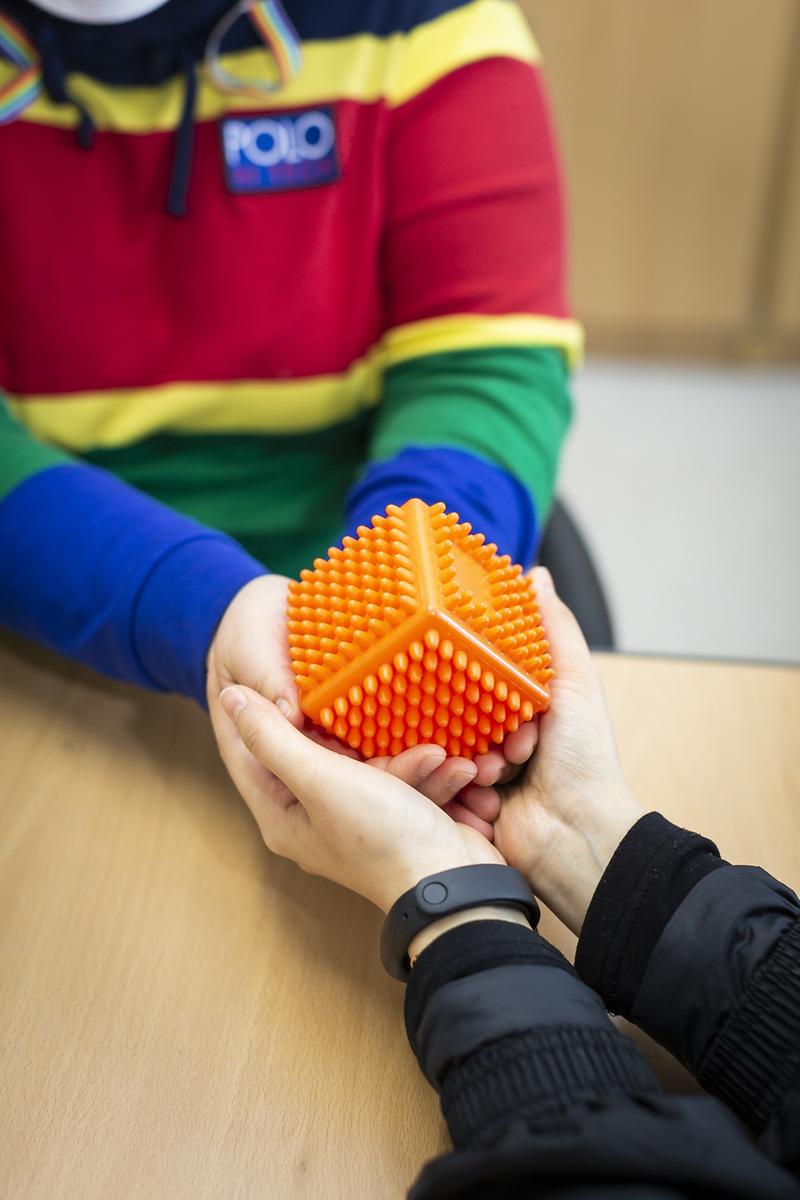 2서구,_발달장애인에_실종_예방_배회감지기_지원__(1).jpg 이미지