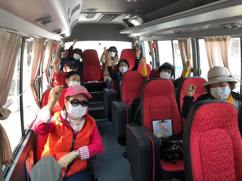 4검단노인복지관,_코로나_블루_극복_버스(bus)킹_‘호응’__(1).jpg 이미지