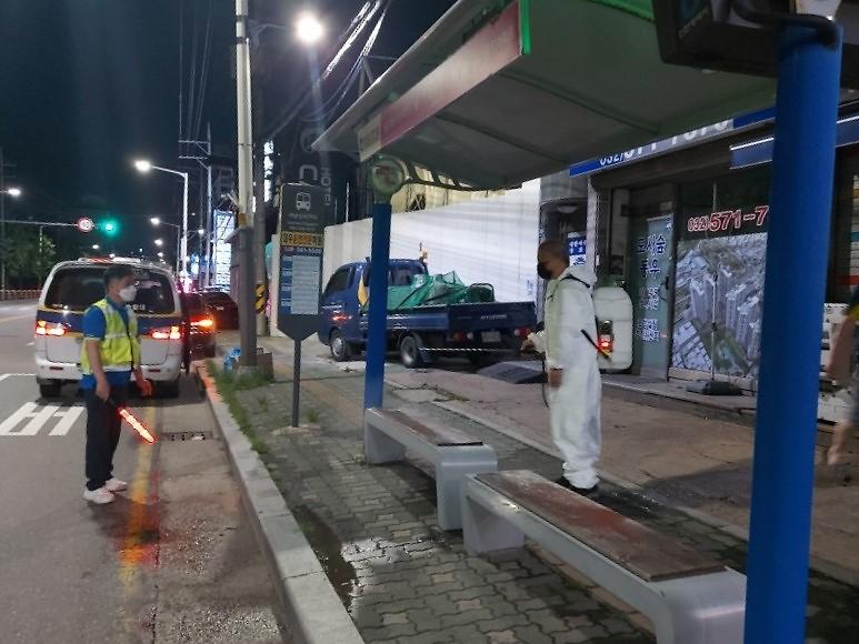 4석남1동_자율방범대,_코로나19_방역에_적극_동참__(2).jpg 이미지