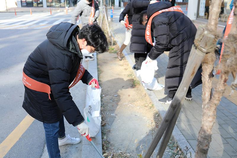 5서구문화재단,_루원음식문화거리_상인회와_협력__(2).jpg 이미지