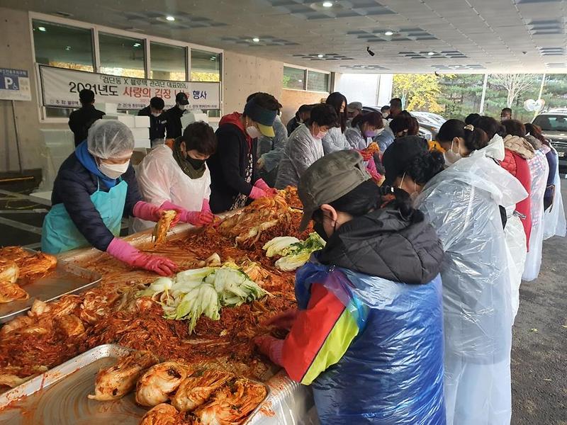 7검단동,_10년째_한결같은_이웃사랑...따뜻한_정_나눠__(3).jpg 이미지