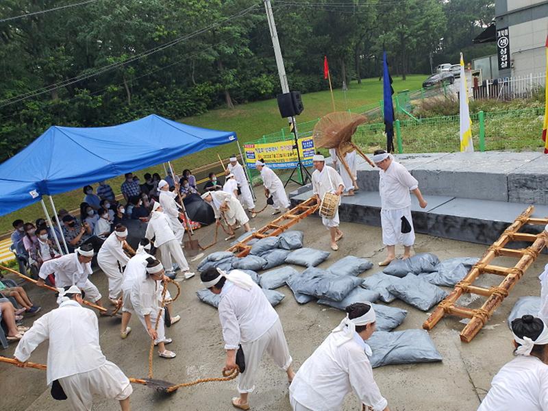 2선조들의_애뜻한_삶_닮긴_노동요_‘방죽맥이’__(1).jpg 이미지