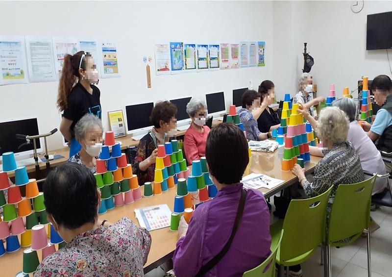 3치매안심센터,_상반기_‘찾아가는_치매예방교실’_운영__(1).jpg 이미지