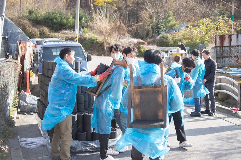 3서구,_석남동서_하나은행_서구청지점과_연탄_나눔_행사_.jpg 이미지