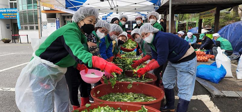 7서구_새마을부녀회,_‘살맛나는_공동체’_만들기···반찬나눔_행사__(2).jpg 이미지