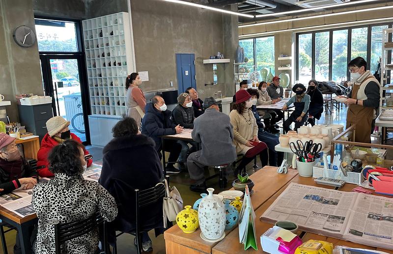 8가좌1동_주민자치회,_이천시_신둔면_비교시찰로_자치역량_‘쑥쑥’___(2).jpg 이미지