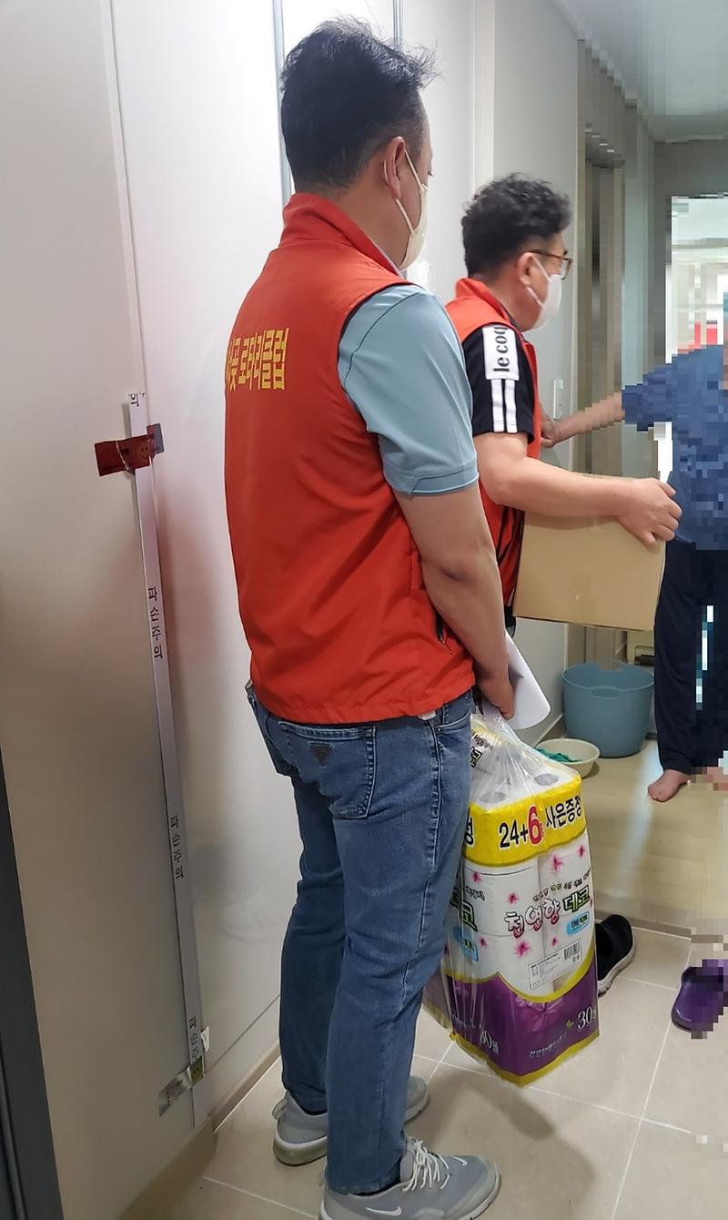 8서곶로타리클럽,_아라동에_400만_원_상당_생필품_후원__(1).jpg 이미지