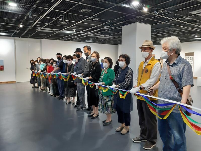 9서구문화예술인회,_청라블루노바홀에서_‘서구_원로_작가전’_.jpg 이미지