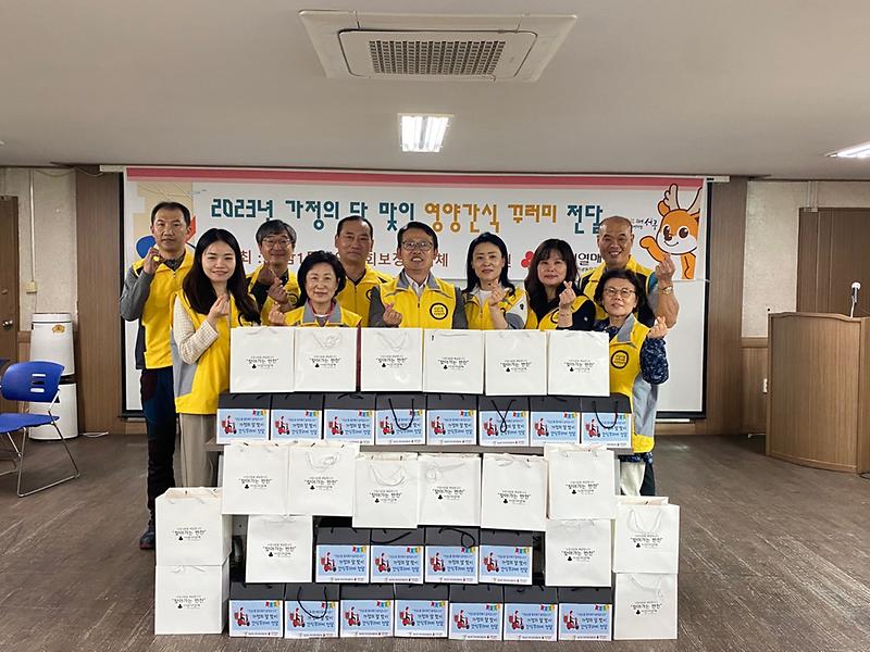 10석남1동_지역사회보장협의체,_취약계층에_‘간식_꾸러미’_전달_.jpg 이미지