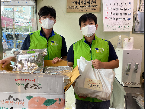 12한국토지주택공사(LH)_인천지역본부_검단사업단,_원당동_사랑의_밑반찬_배달(1).png 이미지