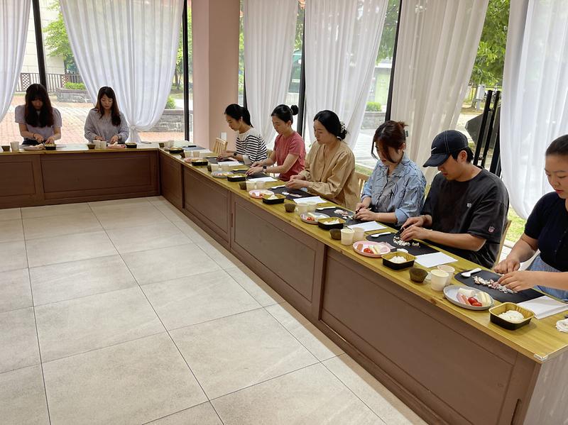 13서구_어린이·사회복지급식관리지원센터,_상반기_학부모_집합교육__(2).jpg 이미지