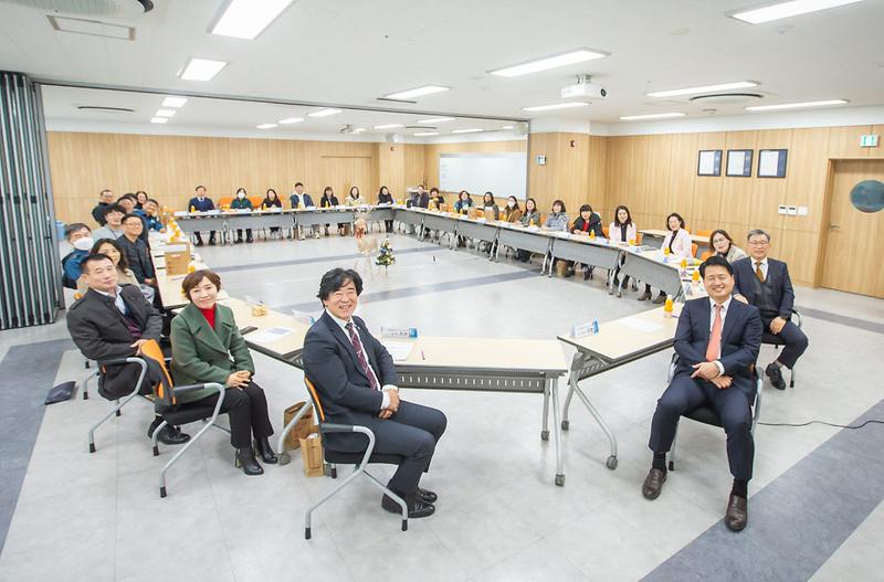 1서구,_치매안심마을_5개동_연합_간담회_개최(3).jpg 이미지