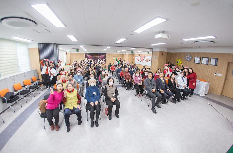 1서구,_치매가족_노래자랑_우리들의_블루스_성료(3).jpg 이미지