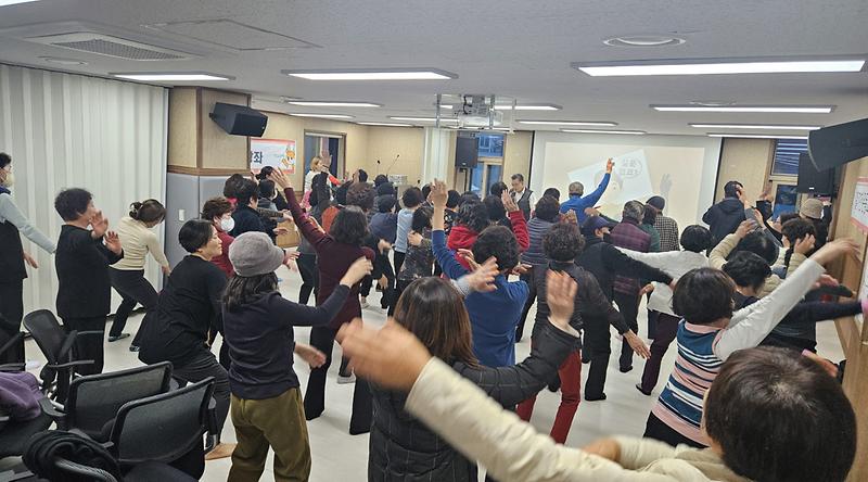 3서구보건소_가재울건강생활지원센터,_근력운동의_중요성_강좌_성료(3).jpg 이미지