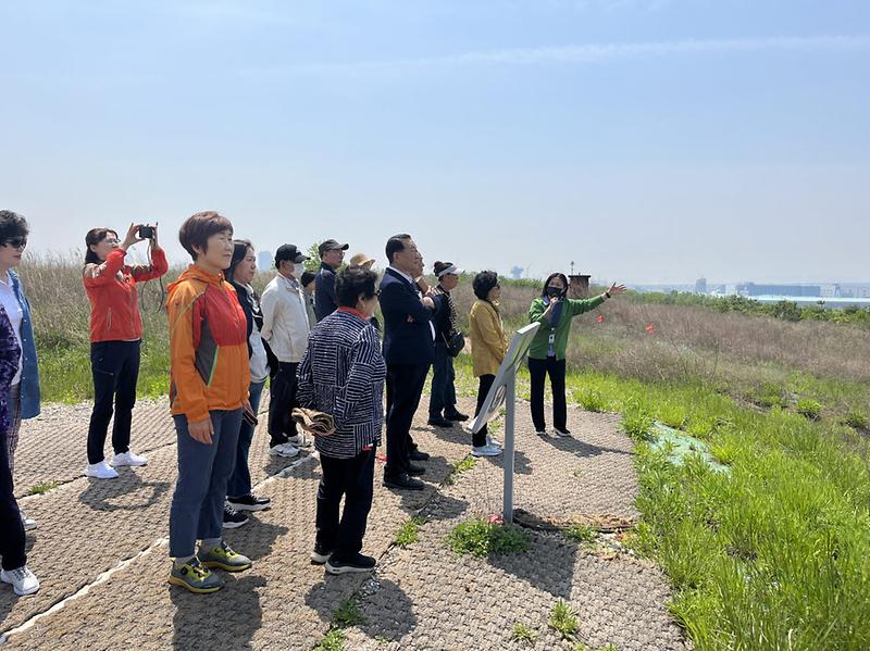4가좌1동_주민단체,_수도권매립지_현장_견학__(2).jpg 이미지