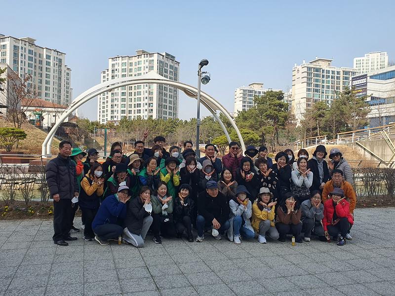 7‘싱그러운_향기_가득’_청라1동,_새봄맞이_꽃단장__(2).jpg 이미지