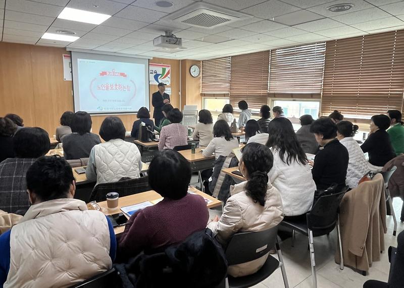10연희동,_2년_연속_마-주돌봄_의료(간호)_사업_추진(1).jpg 이미지