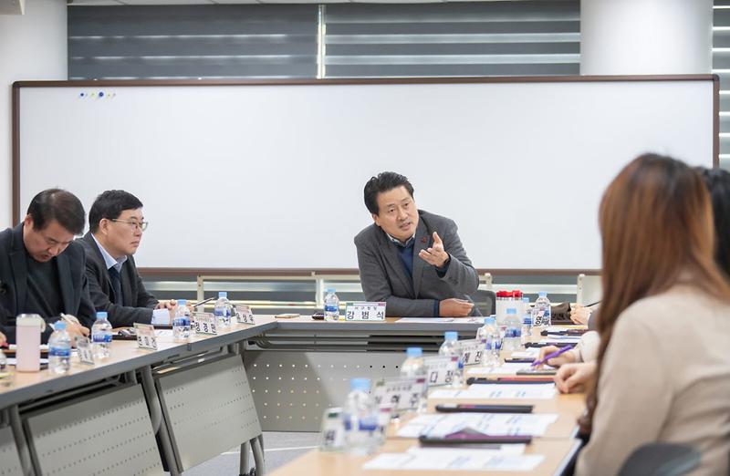 3인천_서구,_구립도서관_운영_관계자_간담회_개최(2).jpg 이미지
