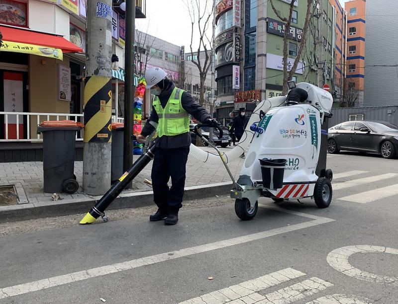 5인천_서구,_친환경_노면_진공청소기_도입(3).jpg 이미지