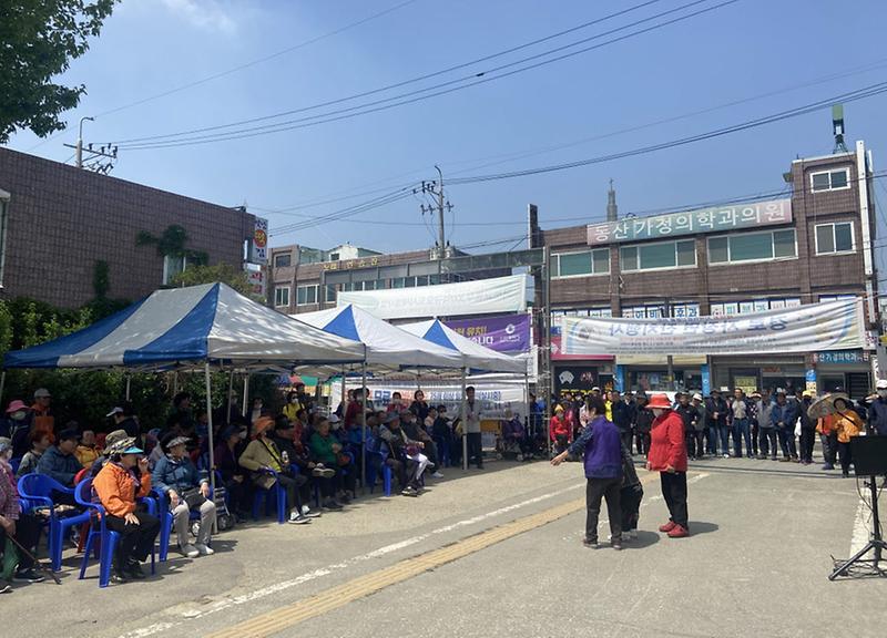 5석사모의_정성_한가득_짜장면으로_전하는_이웃사랑(1).jpg 이미지