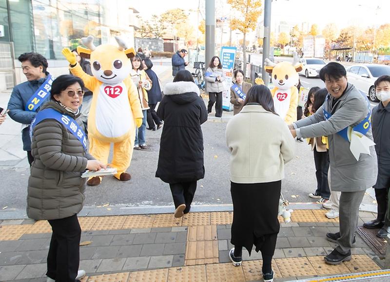 1._인천_서구,_민·관·경_아동학대_예방_합동_캠페인_실시_(1).jpg 이미지