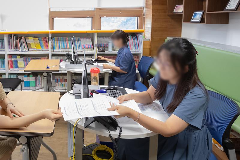 1인천_서구,_민생회복_소비쿠폰_기간제_인력_39명_채용_“신청_현장_안정화”1.jpg 이미지