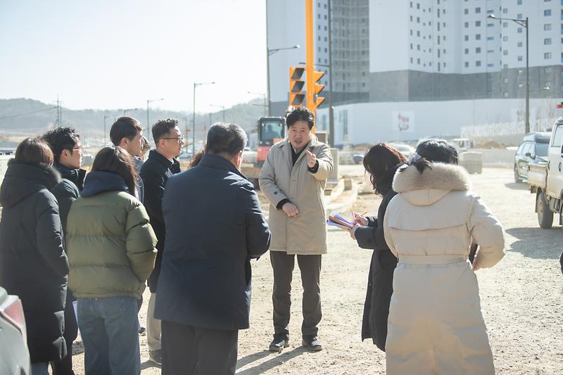1._인천_서구,_3월_개교_앞둔_학교_주변_통학로_안전점검_실시..._등하굣길_안전은_기본_과제_1.jpg 이미지