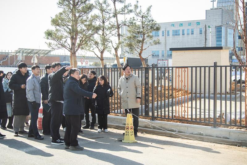1._인천_서구,_3월_개교_앞둔_학교_주변_통학로_안전점검_실시..._등하굣길_안전은_기본_과제_3.jpg 이미지