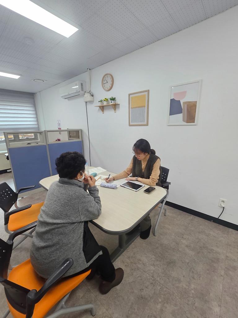 3._인천_서구_치매안심센터__노인복지시설_협력_치매조기검진_실시1.jpg 이미지