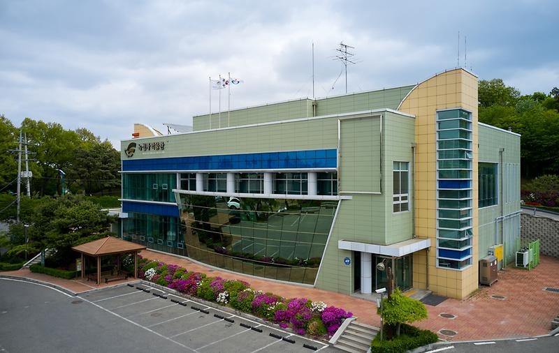 3._인천_서구_녹청자박물관,_공립박물관_평가인증_4회_연속_인증.jpg 이미지