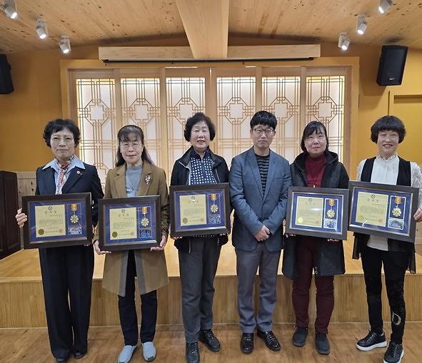5._인천서구자원봉사센터,_동_자원봉사_상담가_간담회_통해_소통의_장_마련.jpg 이미지