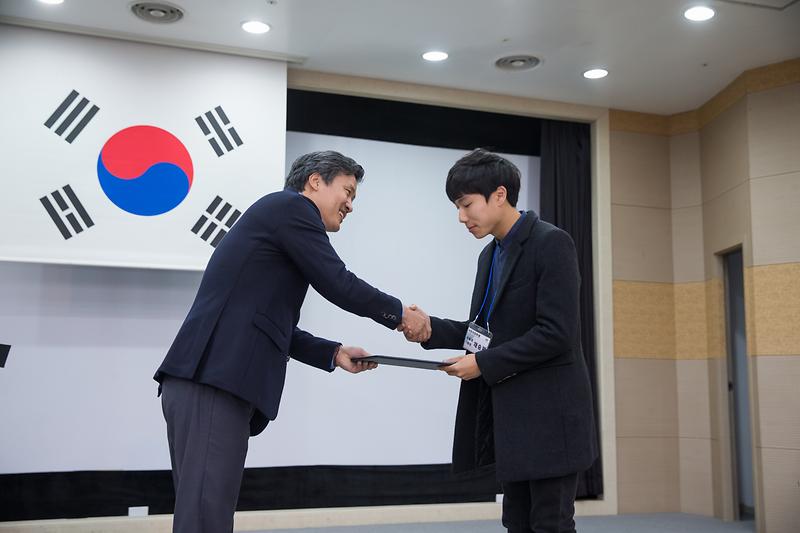 Young-0413.jpg 이미지