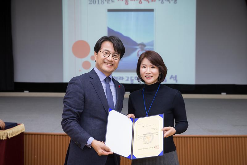 Young-0515.jpg 이미지